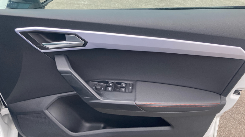 SEAT Arona 1.5 TSI 150 FR Sport 5dr DSG Petrol Hatchback